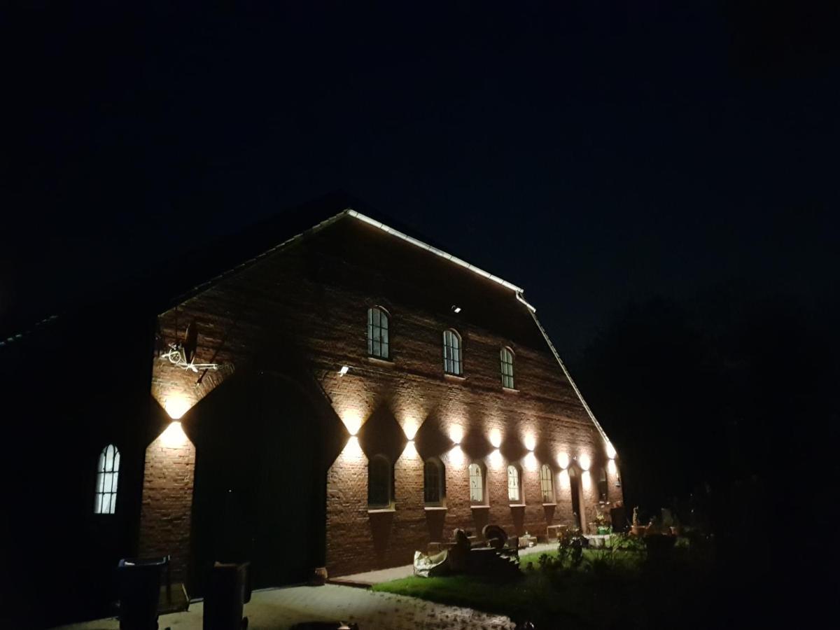 Ferienwohnung Gulfhof Anelis Krummhörn Exterior foto